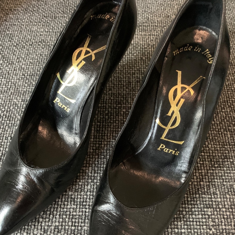 Yves Saint Laurent YSL Black Leather Pumps Made in Italy Size 7.5 - Picture 2 of 12